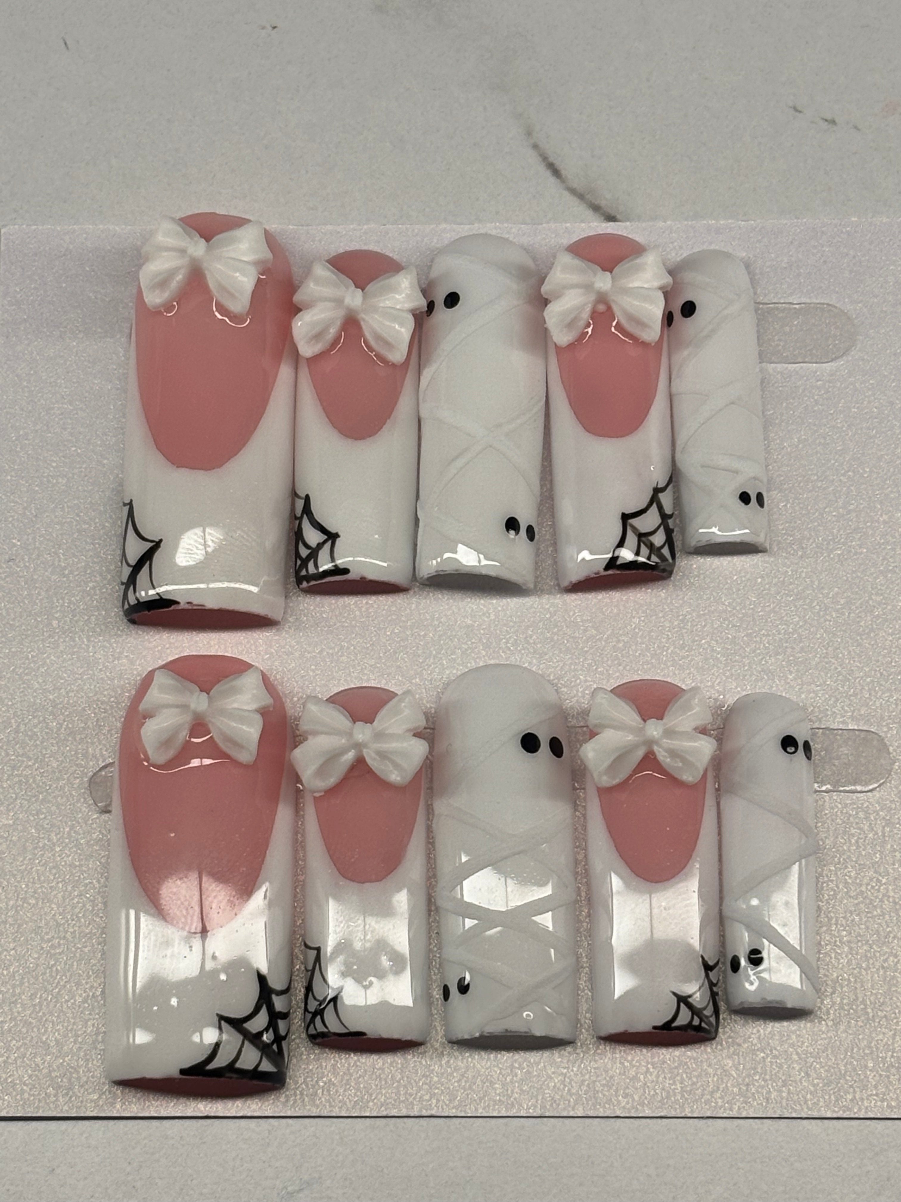 XXL ghostly white press on nails