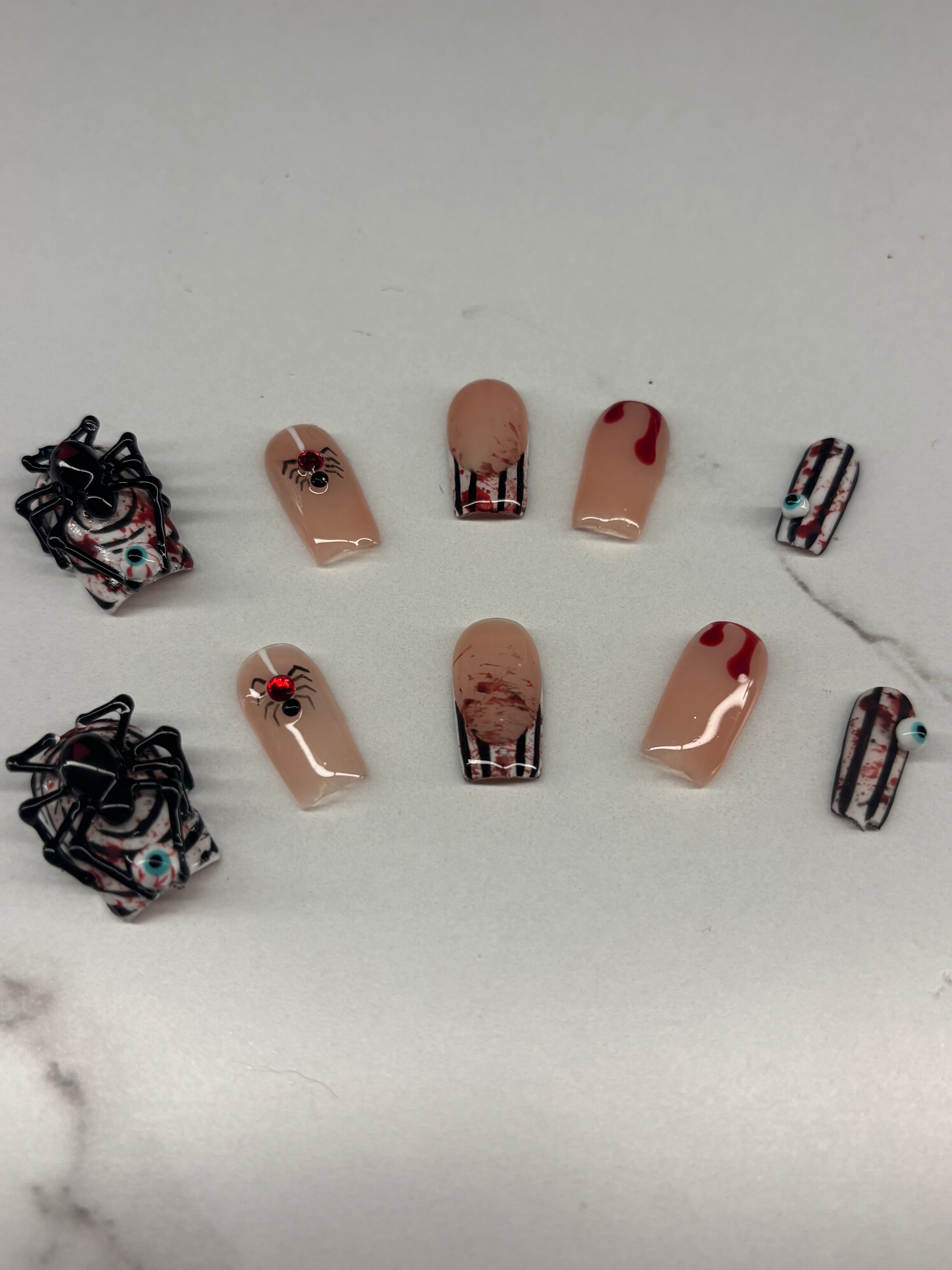 short 3d spider press on nails