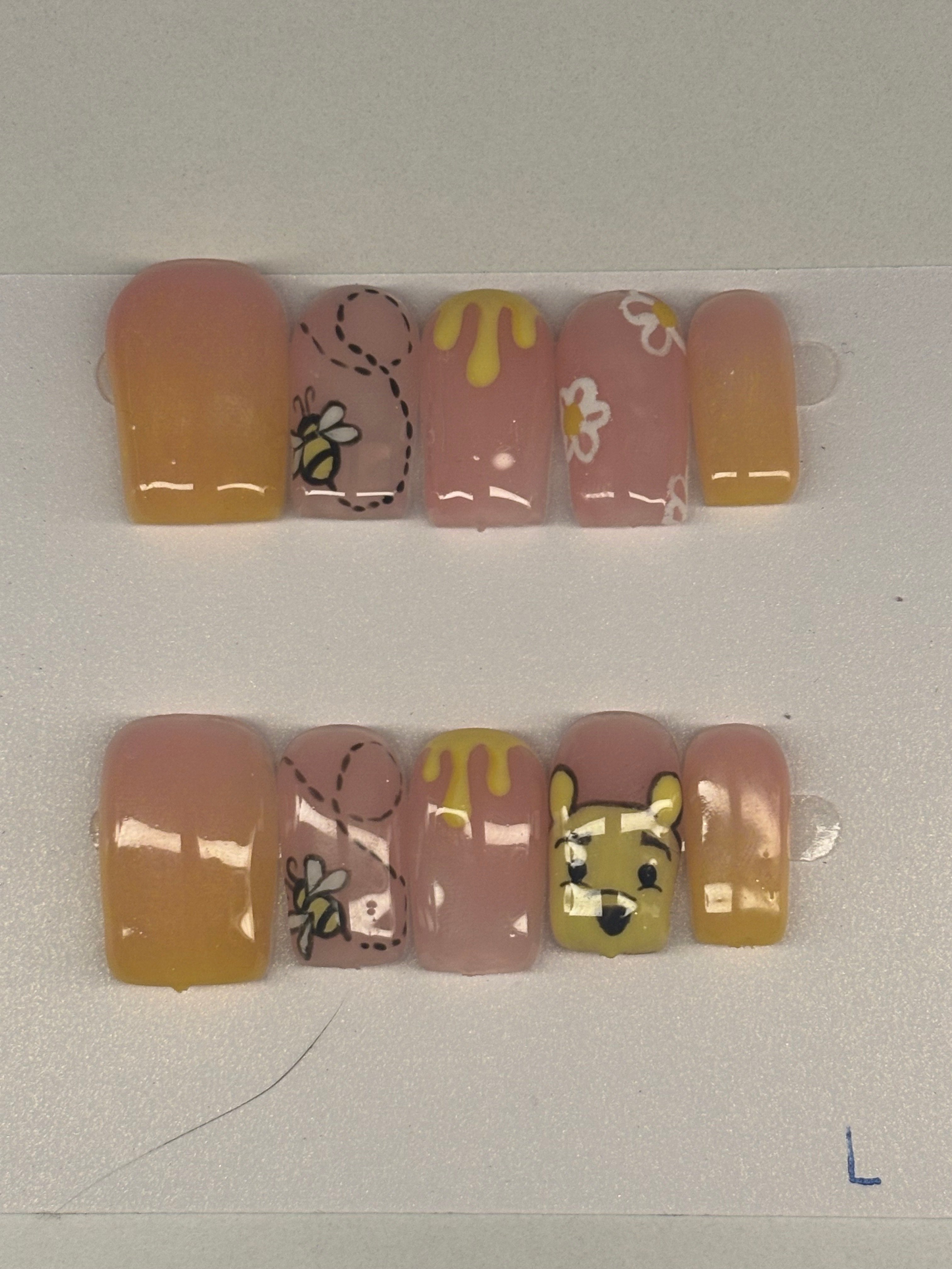 short winnie the pooh press on nails